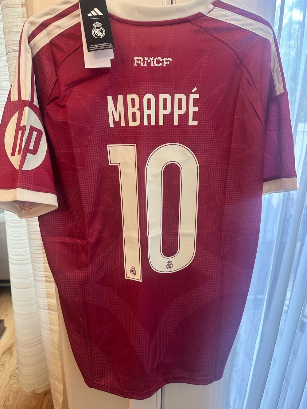 Kylian Mbappé 10 Real Madrid adidas 2026/27 Third Jersey - Pink Fits Large